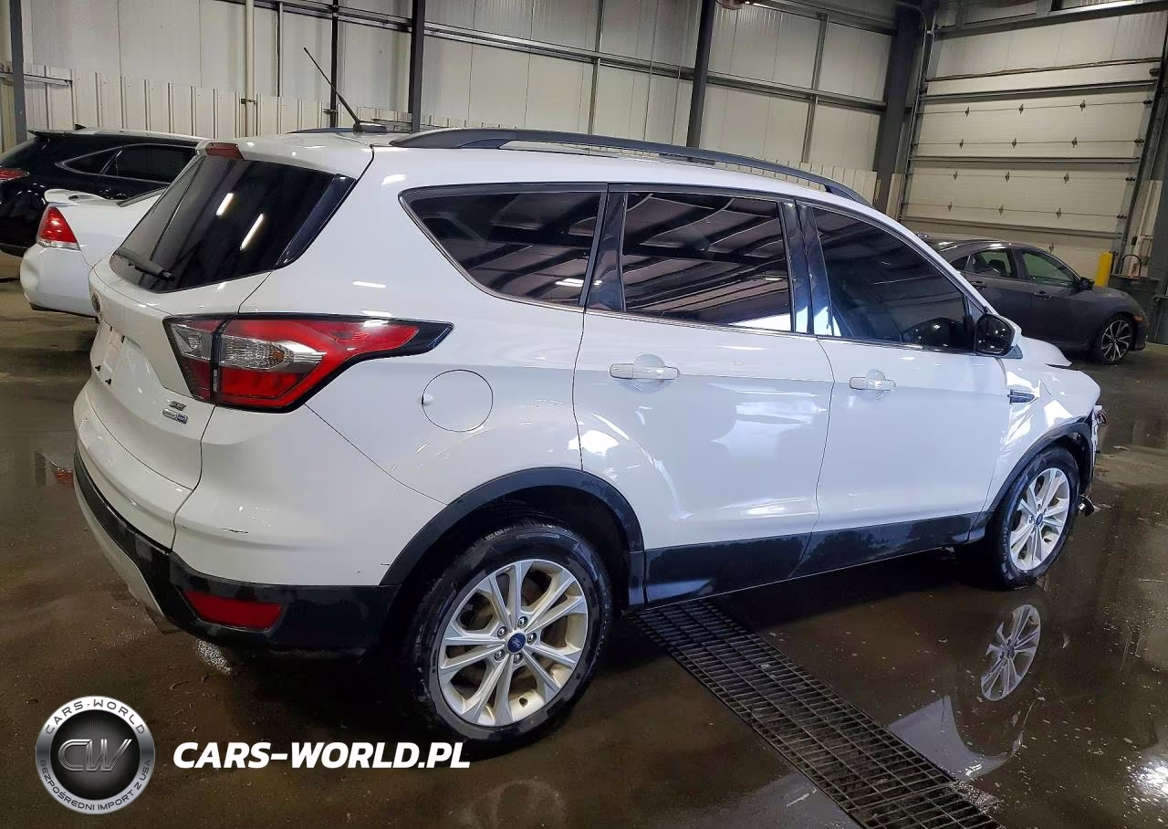 2018 Ford Escape Se VIN:1FMCU9GD2JUC11074 - 3