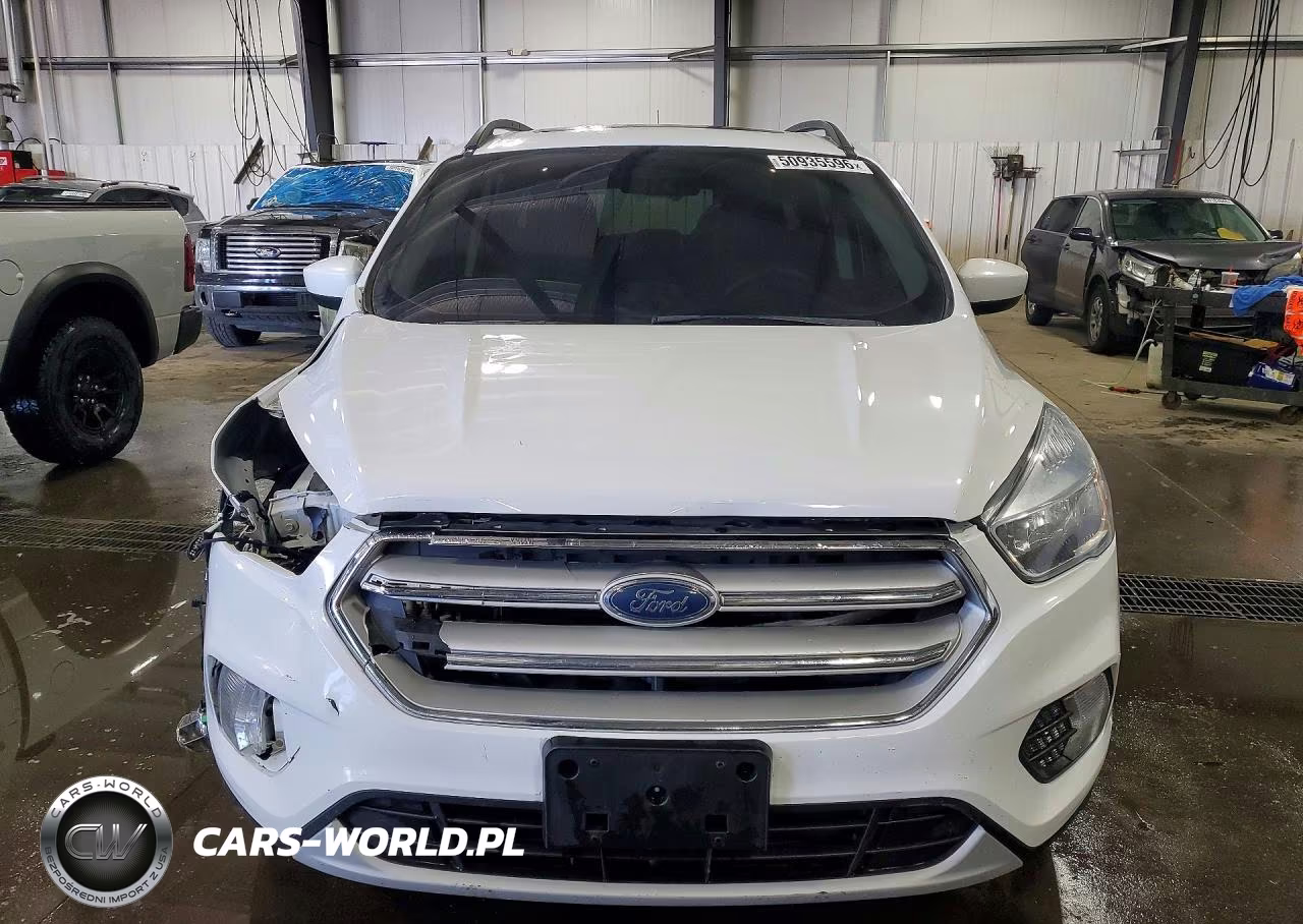 2018 Ford Escape Se VIN:1FMCU9GD2JUC11074 - 5