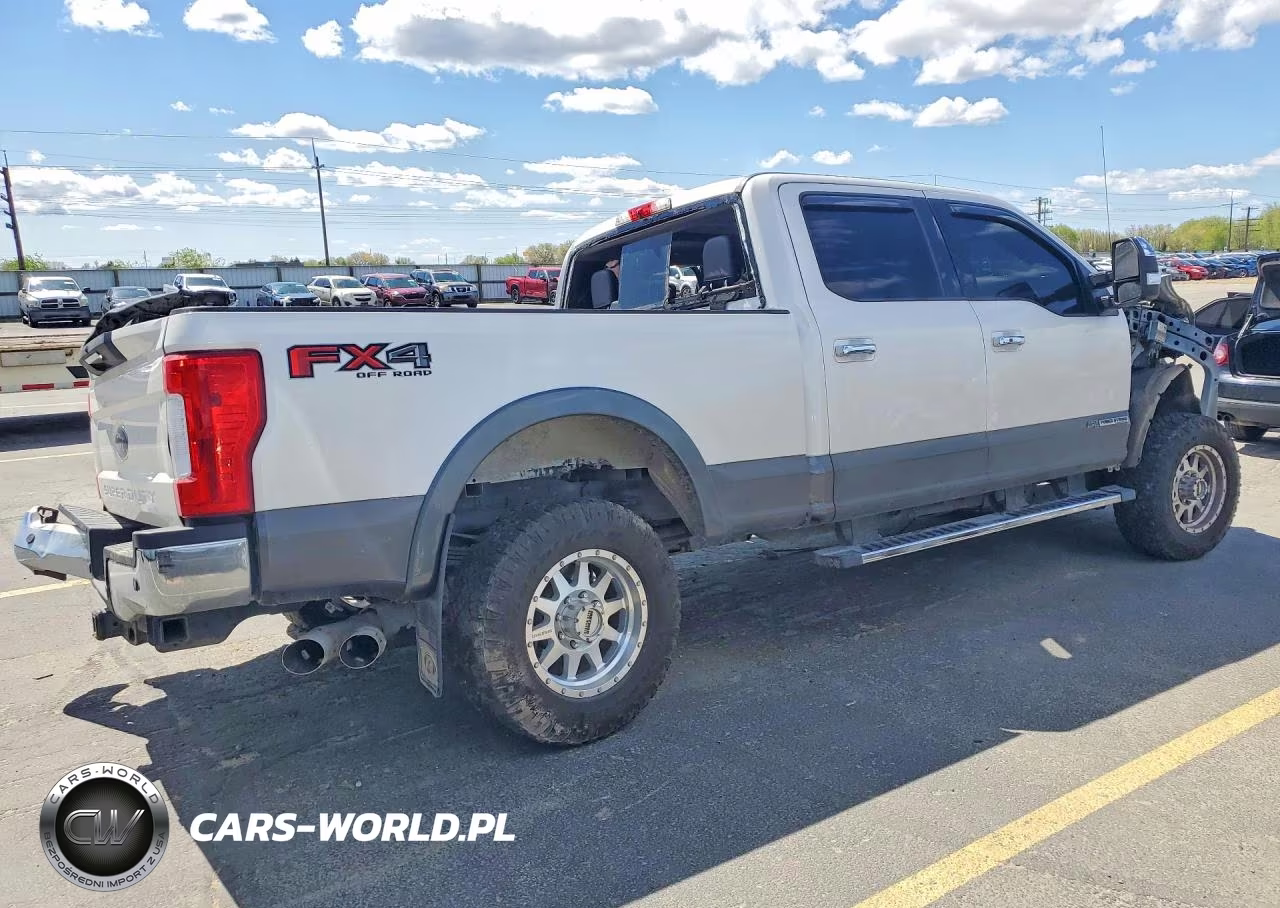 2017 Ford F350 Super Duty VIN:1FT8W3BT1HEB53138 - 3