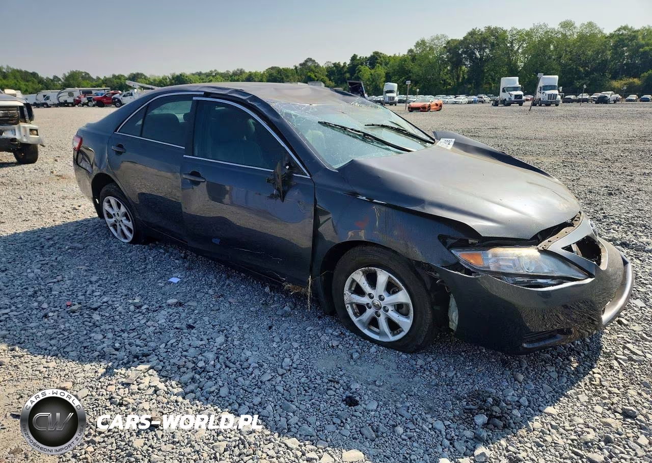 2010 Toyota Camry Le VIN:4T1BF3EKXAU098964 - 4