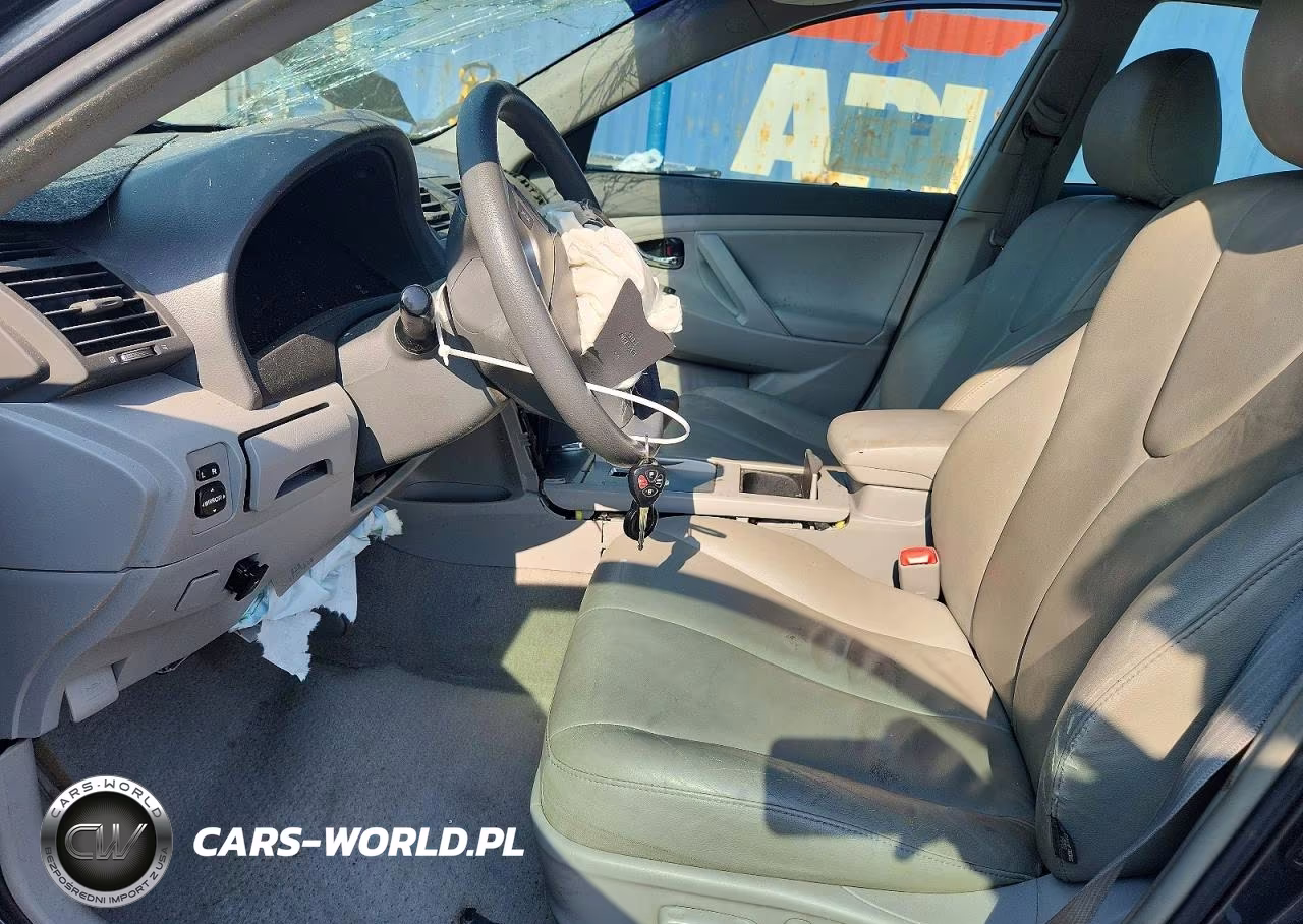 2010 Toyota Camry Le VIN:4T1BF3EKXAU098964 - 7