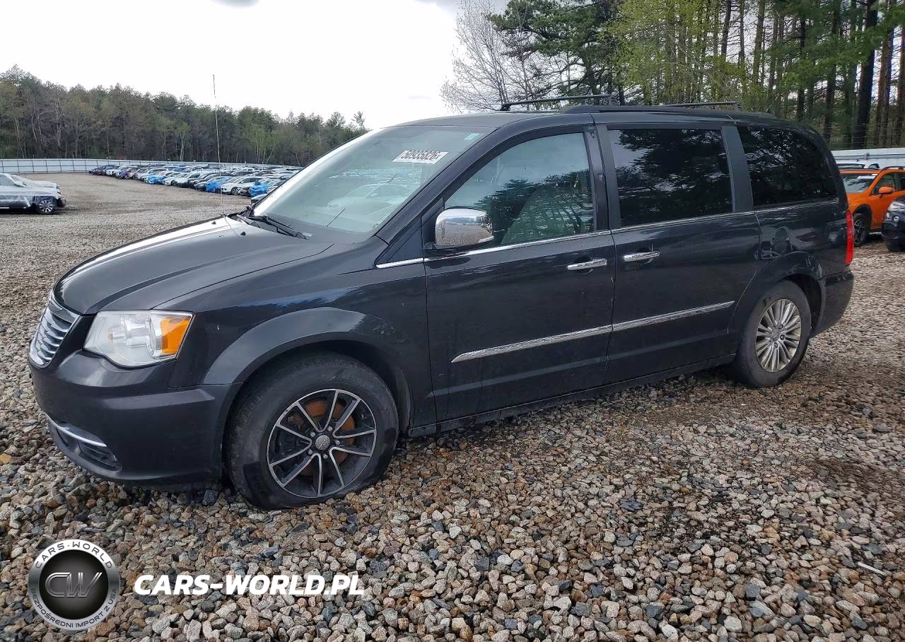 2015 Chrysler Town & Country Touring L