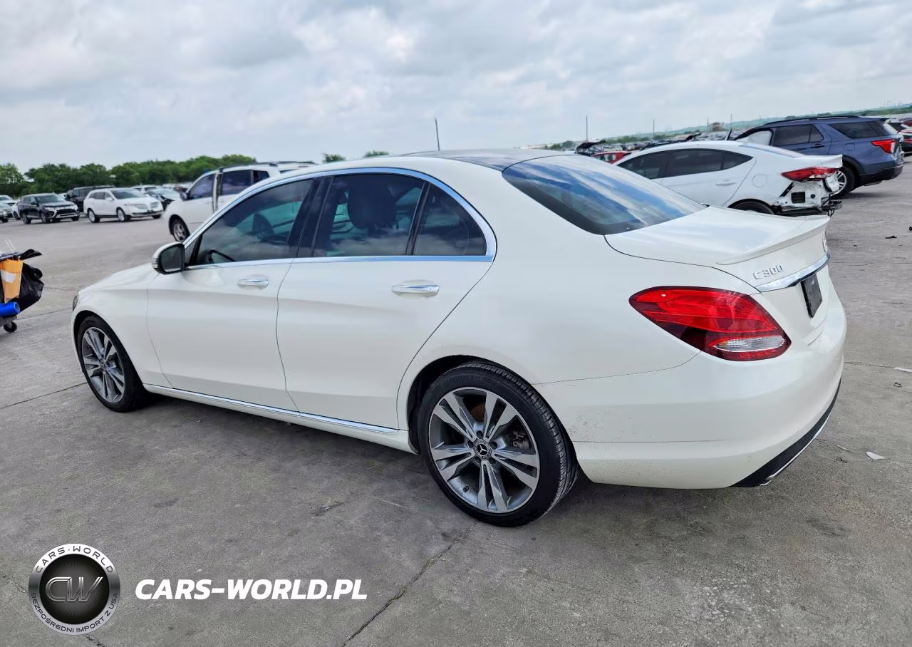 2017 Mercedes-Benz C 300 VIN:55SWF4JBXHU222976 - 2