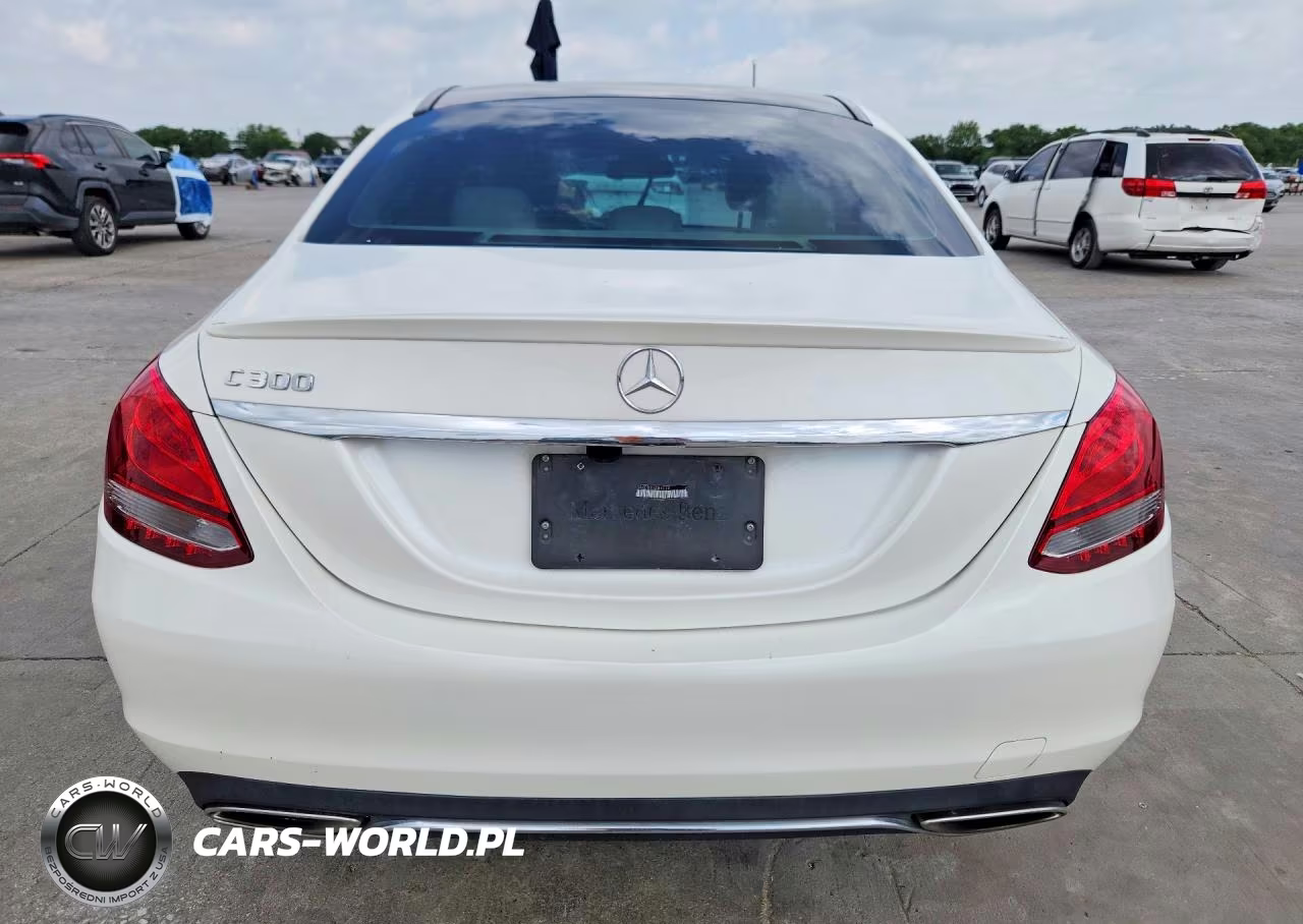 2017 Mercedes-Benz C 300 VIN:55SWF4JBXHU222976 - 6