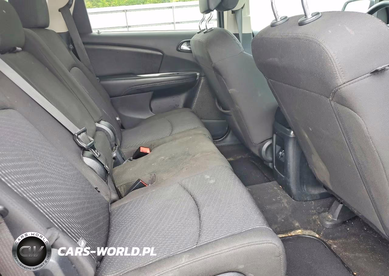 2018 Dodge Journey Se VIN:3C4PDCABXJT216883 - 11