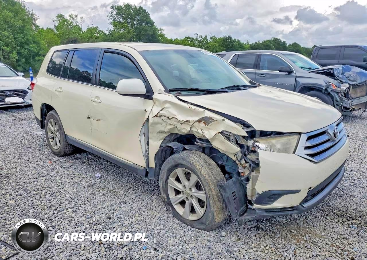 2013 Toyota Highlander Base VIN:5TDZA3EHXDS037211 - 4