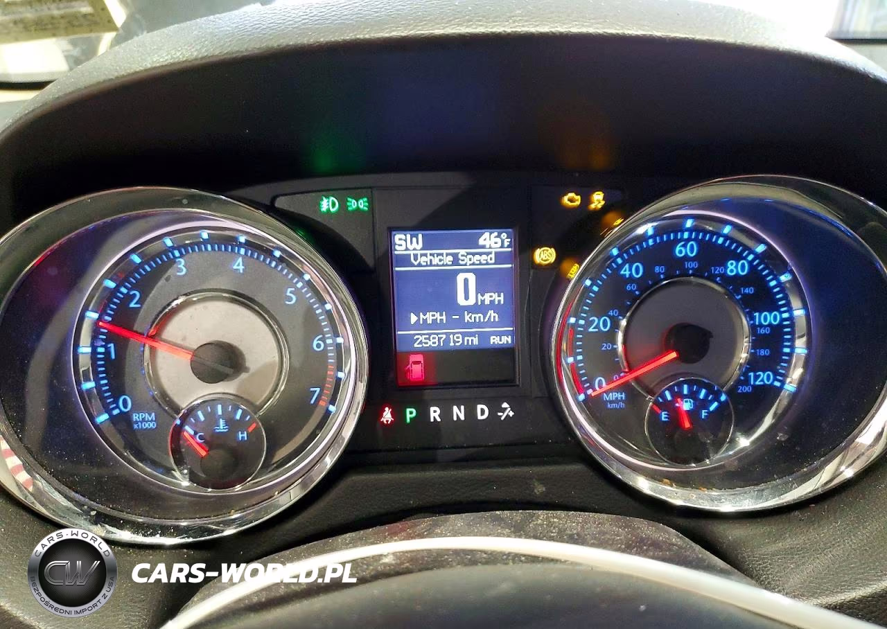 2014 Chrysler Town & Country Touring VIN:2C4RC1BG3ER221023 - 9