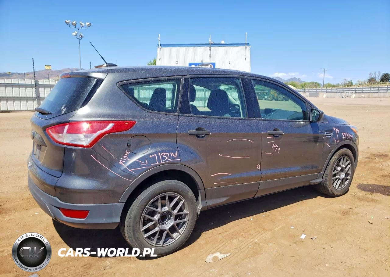 2015 Ford Escape S VIN:1FMCU0F7XFUC25724 - 3