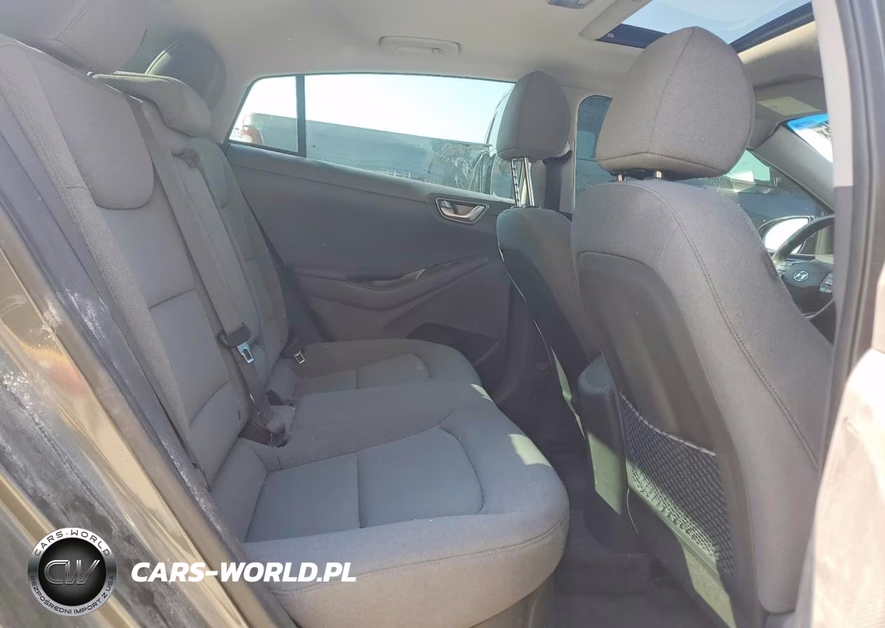 2021 Hyundai Ioniq Hybrid Sel VIN:KMHC85LCXMU248338 - 10