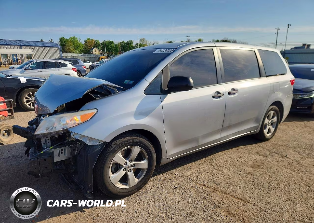 2017 Toyota Sienna L 7-Passenger