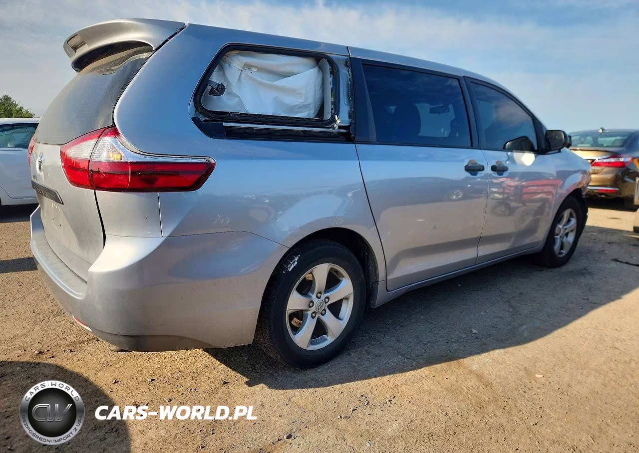 2017 Toyota Sienna L 7-Passenger VIN:5TDZZ3DC3HS770057 - 3