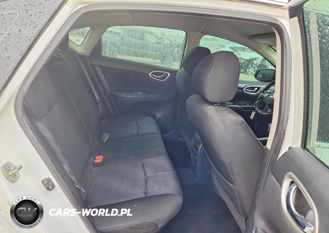 2017 Nissan Sentra Sr VIN:3N1AB7AP7HY311576 - 10