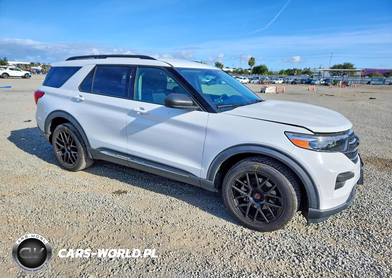 2021 Ford Explorer Xlt VIN:1FMSK7DH6MGC29108 - 4