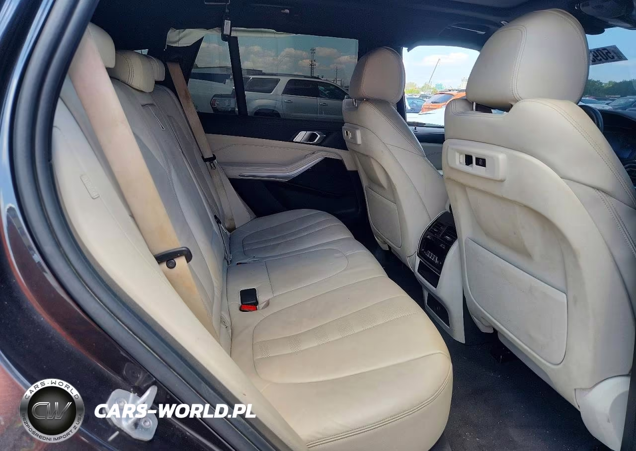 2019 BMW X5 xDrive40I VIN:5UXCR6C5XKLL53648 - 10