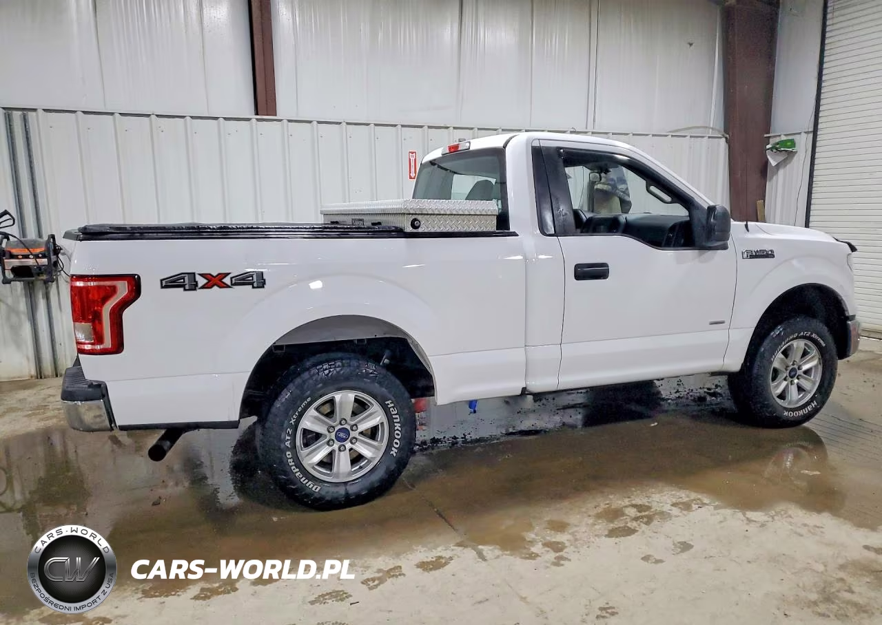 2016 Ford F150 VIN:1FTMF1EP3GFC73016 - 3