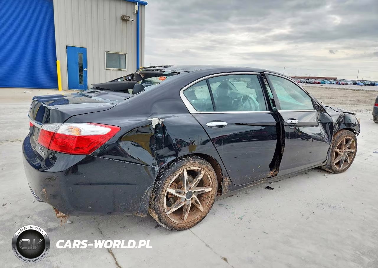 2013 Honda Accord Touring VIN:1HGCR3F99DA046468 - 3