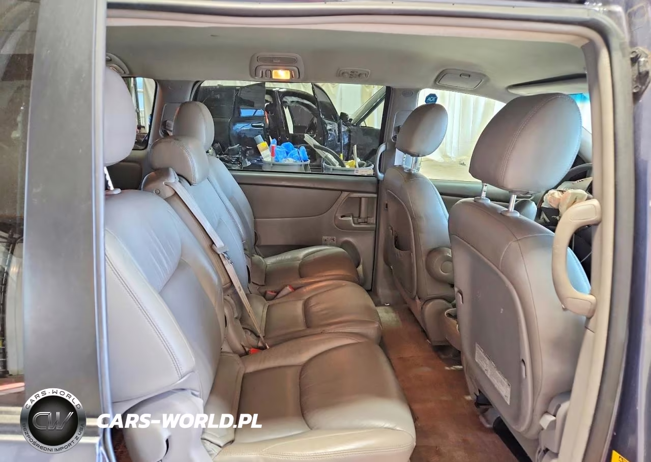 2009 Toyota Sienna Le 8-Passenger VIN:5TDZK23C19S270562 - 11
