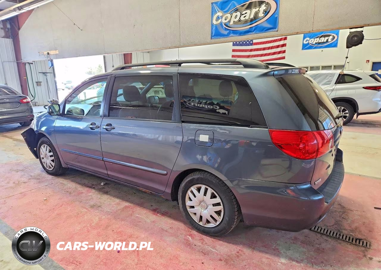2009 Toyota Sienna Le 8-Passenger VIN:5TDZK23C19S270562 - 2