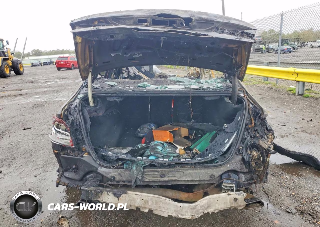 2020 BMW 530 Xi VIN:WBAJR7C05LCE04249 - 6