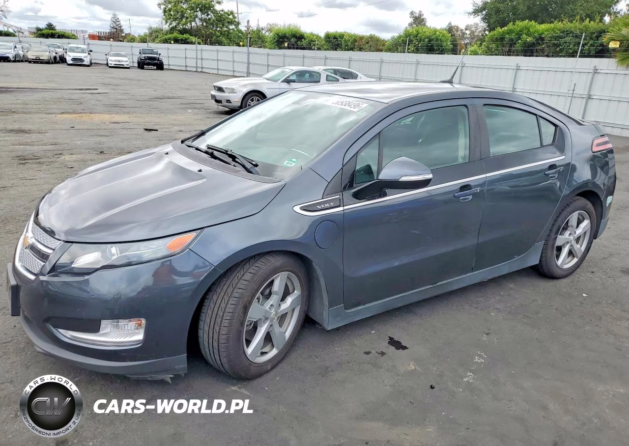 2013 Chev Volt