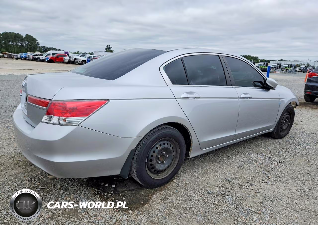 2011 Honda Accord Lx VIN:1HGCP2F37BA143581 - 3