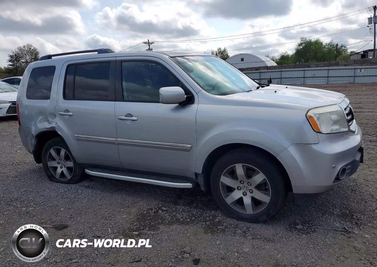 2012 Honda Pilot Touring VIN:5FNYF4H93CB052434 - 4