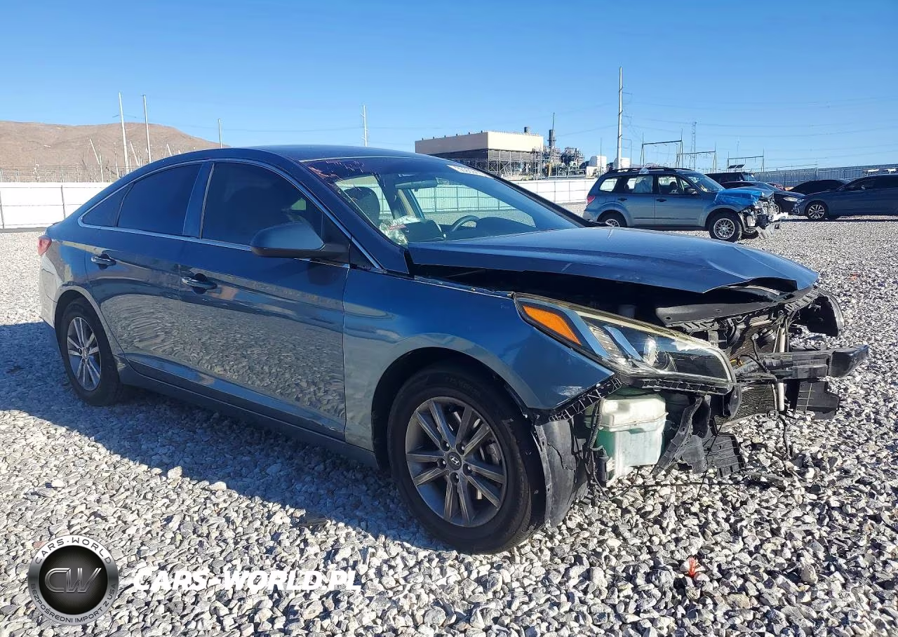 2015 Hyundai Sonata Se VIN:5NPE24AF4FH151798 - 4