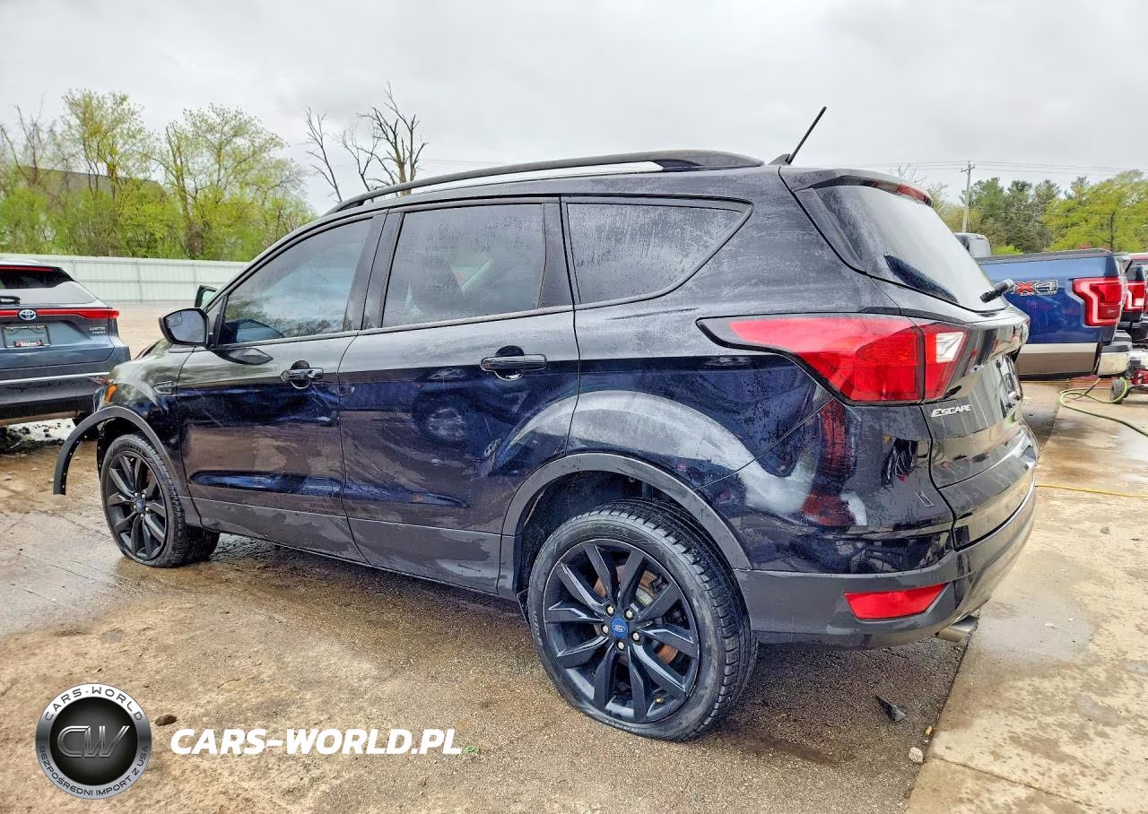 2019 Ford Escape Se VIN:1FMCU9GD6KUA70141 - 2