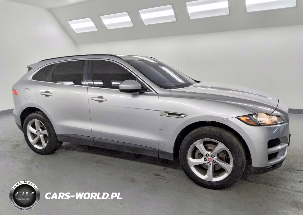 2019 Jaguar F-Pace Premium VIN:SADCJ2FX3KA355756 - 4