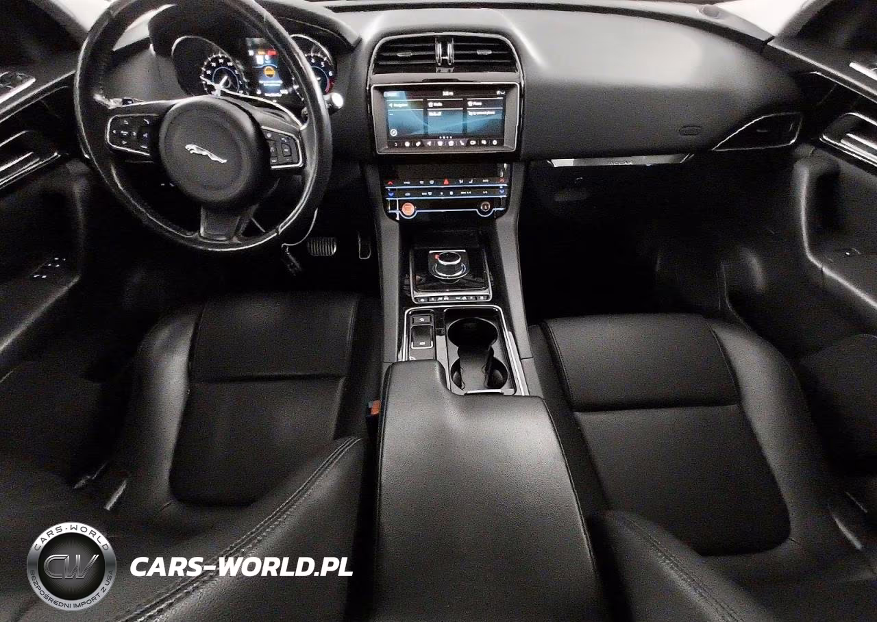 2019 Jaguar F-Pace Premium VIN:SADCJ2FX3KA355756 - 8