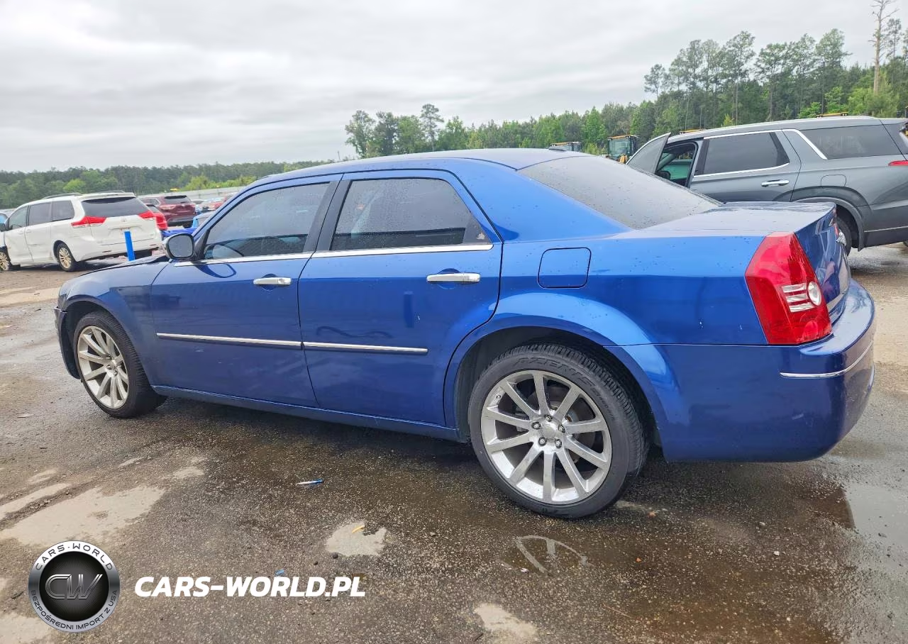 2010 Chrysler 300 Touring VIN:2C3CA1CV1AH255751 - 2
