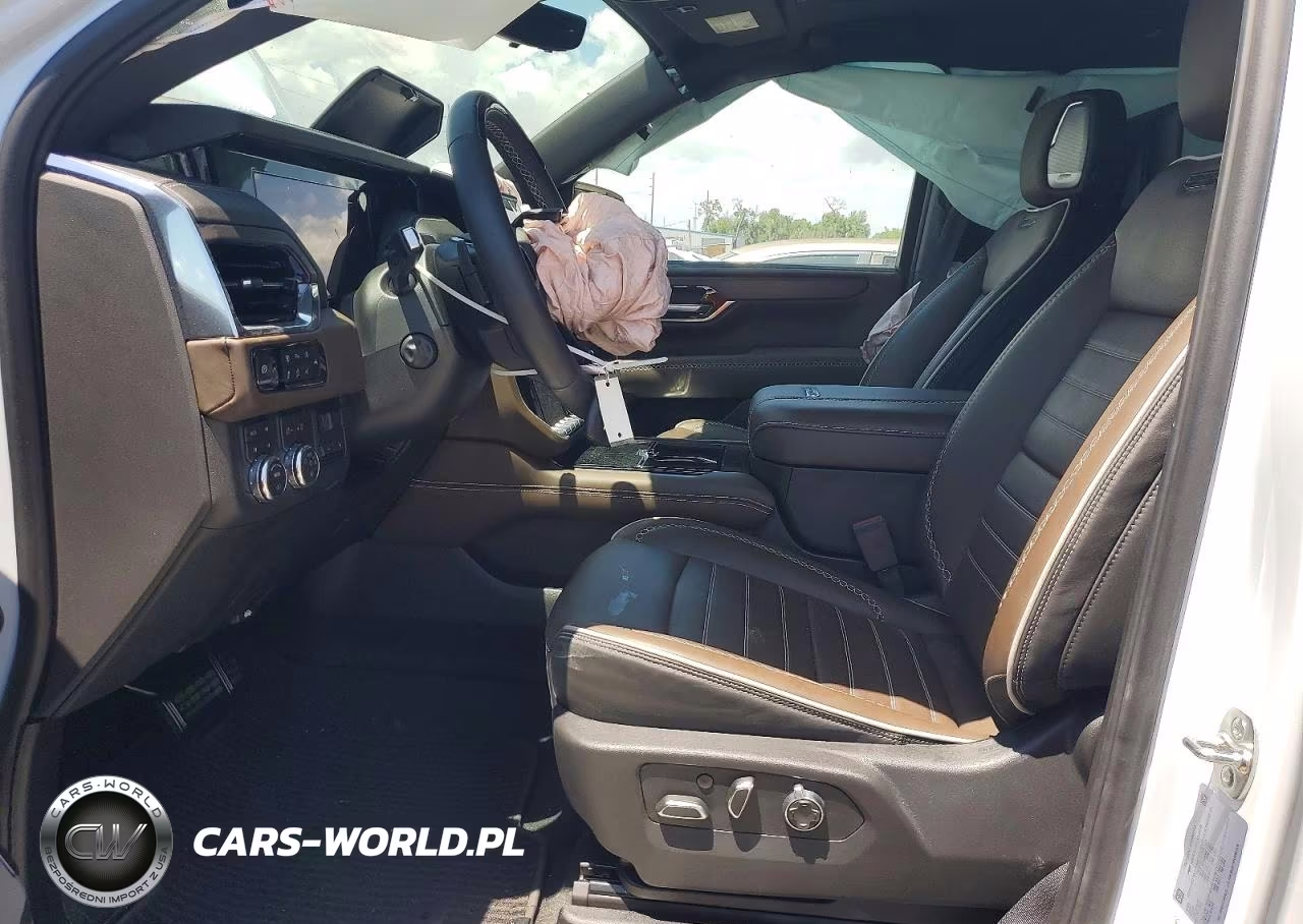 2026 GMC Yukon Denali Ultimate VIN:1GKS2EK82TR121099 - 7