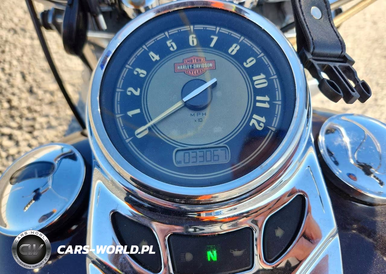 2015 Harley-Davidson Flstc Heritage Softail Classic VIN:1HD1BWV12FB010530 - 7