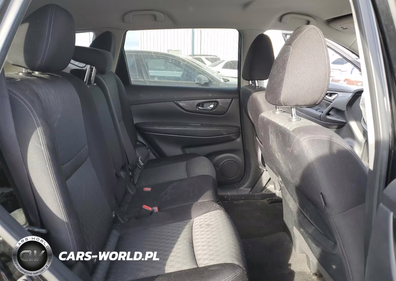 2018 Nissan Rogue S VIN:JN8AT2MTXJW450611 - 11