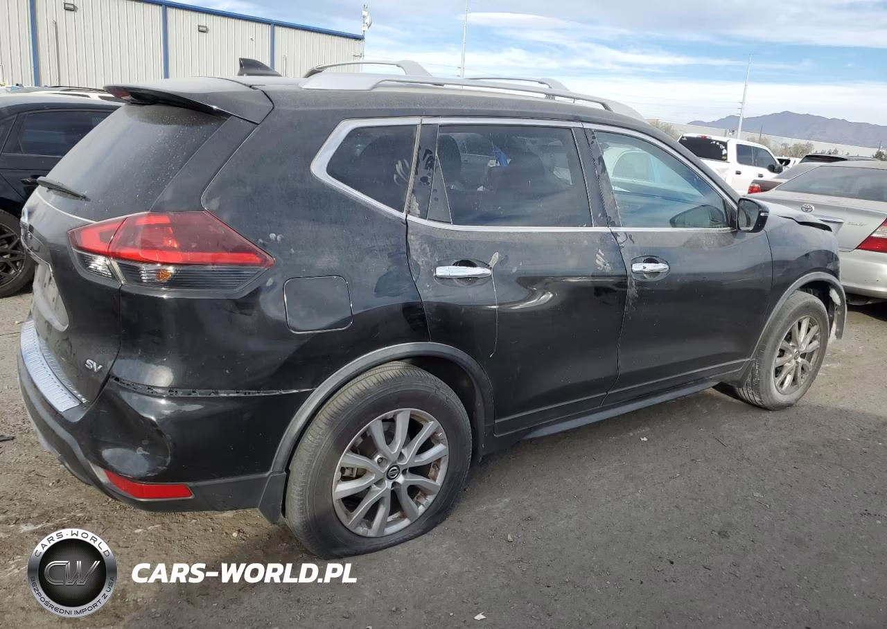 2018 Nissan Rogue S VIN:JN8AT2MTXJW450611 - 3