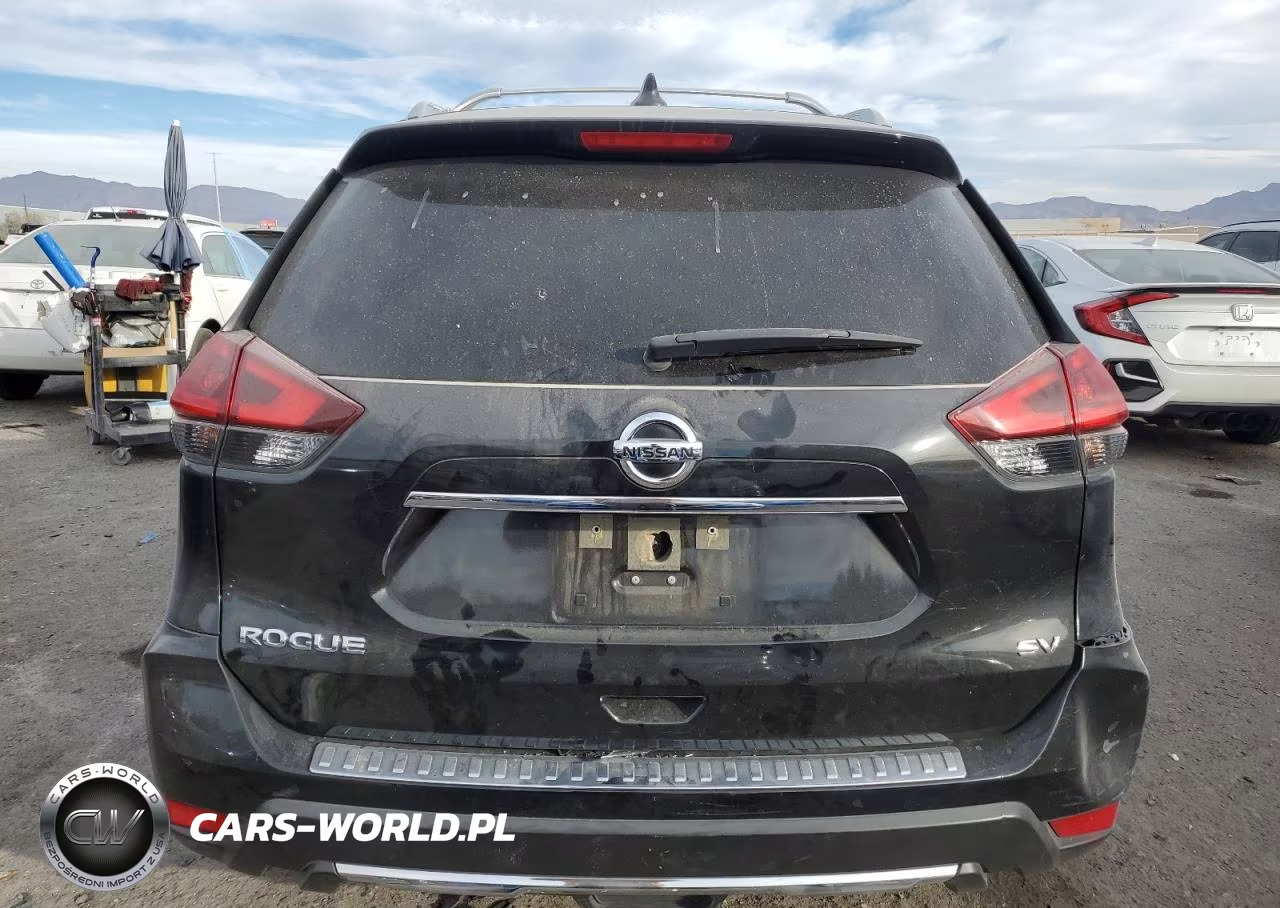 2018 Nissan Rogue S VIN:JN8AT2MTXJW450611 - 6