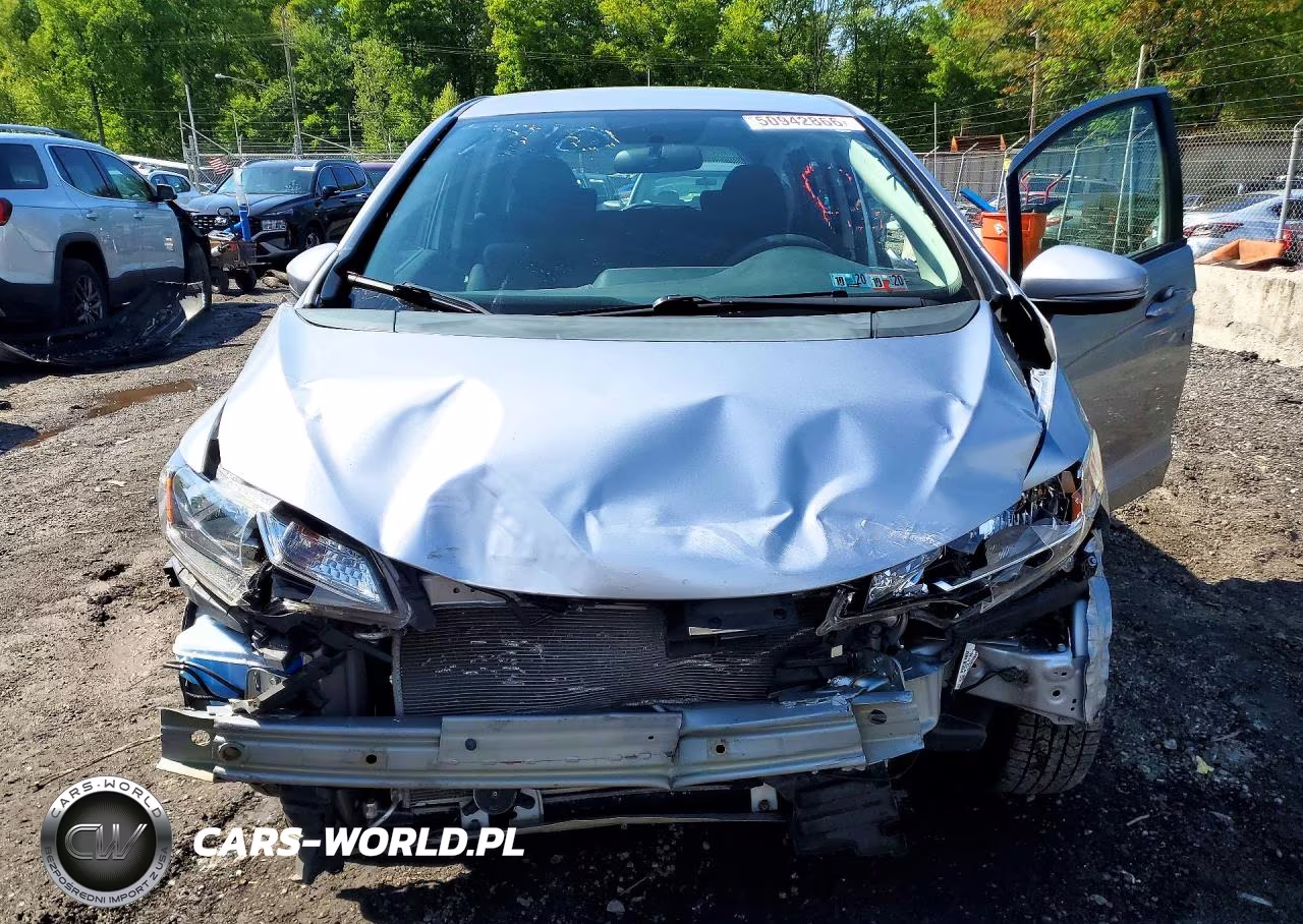2019 Honda Fit Lx VIN:3HGGK5H44KM747910 - 5