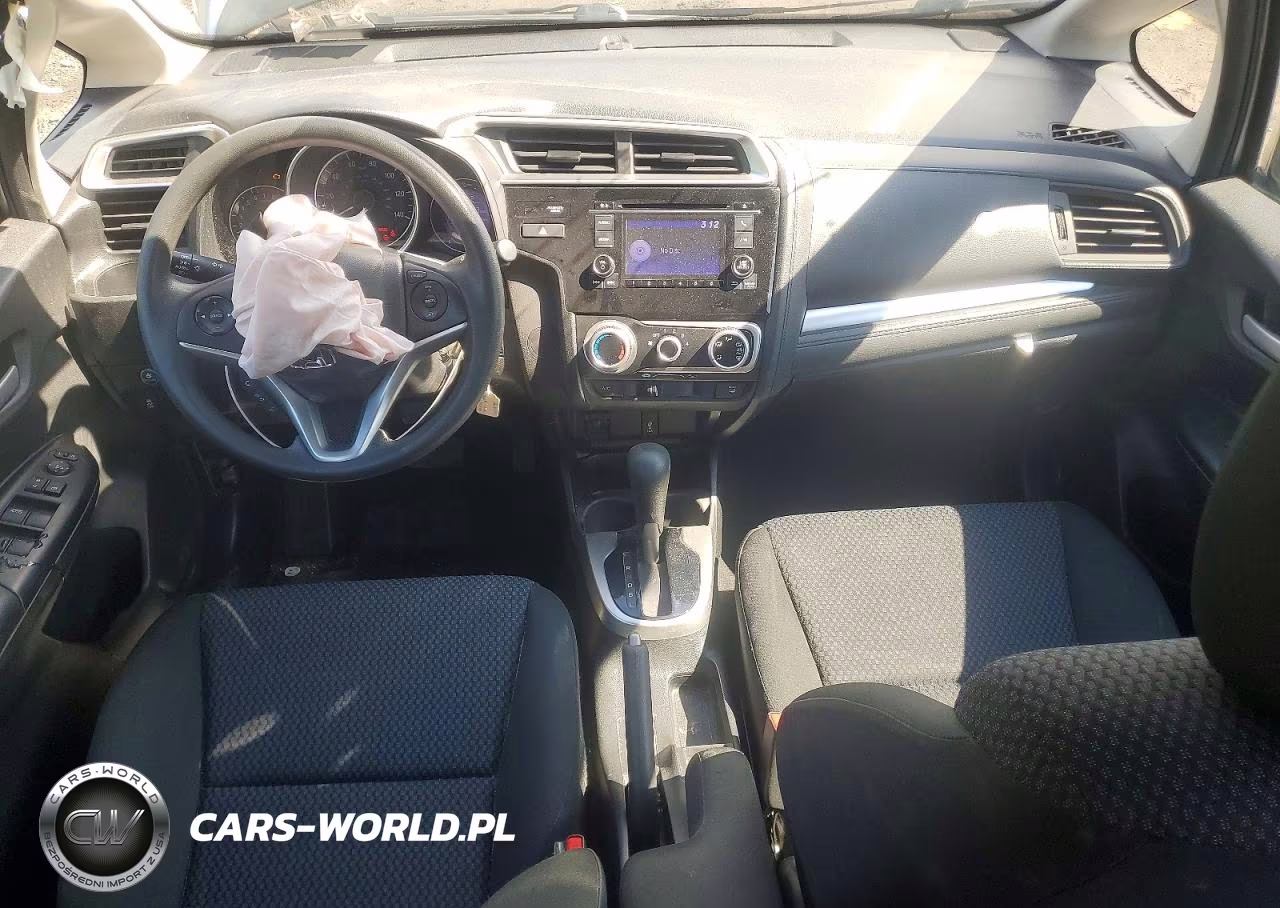 2019 Honda Fit Lx VIN:3HGGK5H44KM747910 - 8