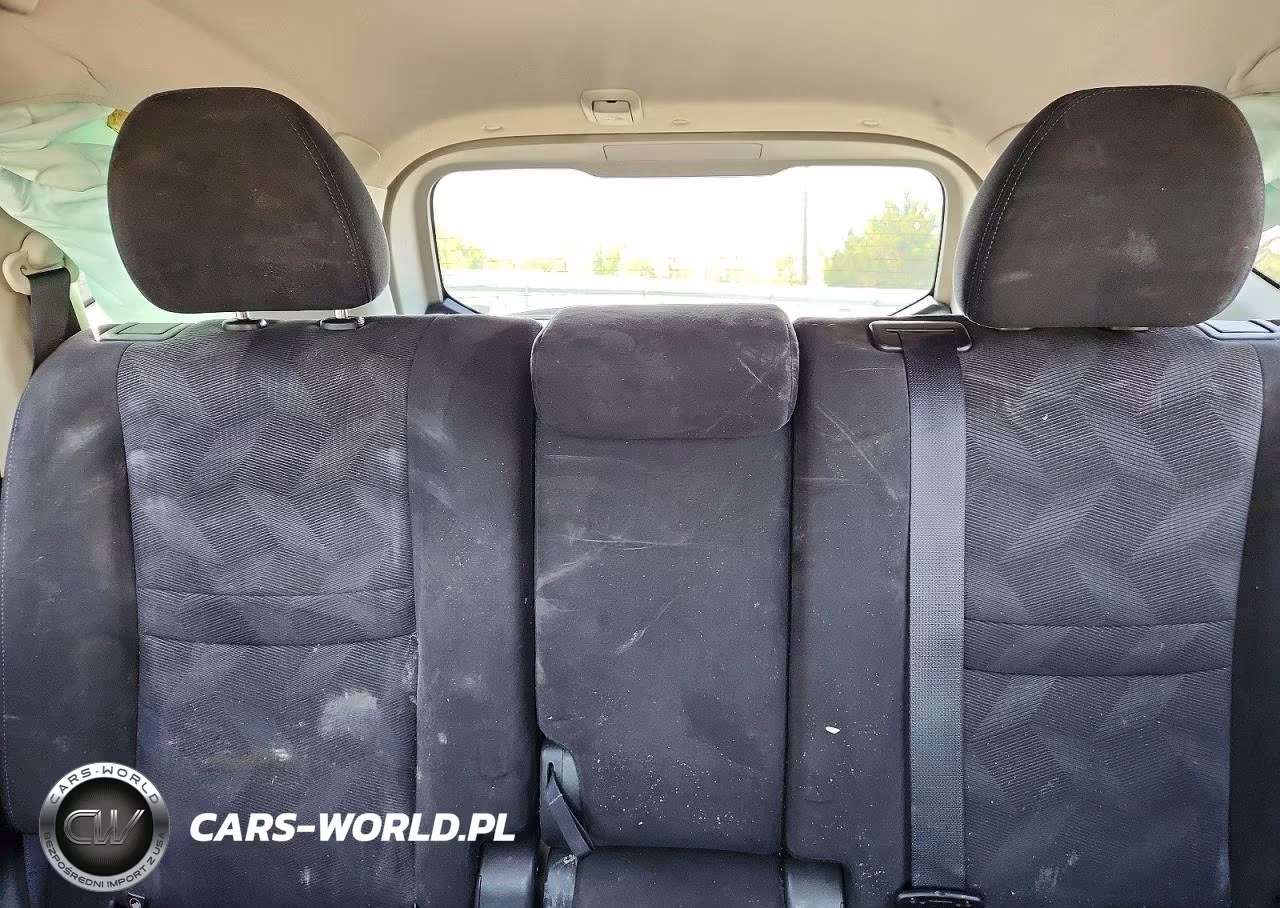 2015 Nissan Rogue Sv VIN:KNMAT2MVXFP520672 - 10