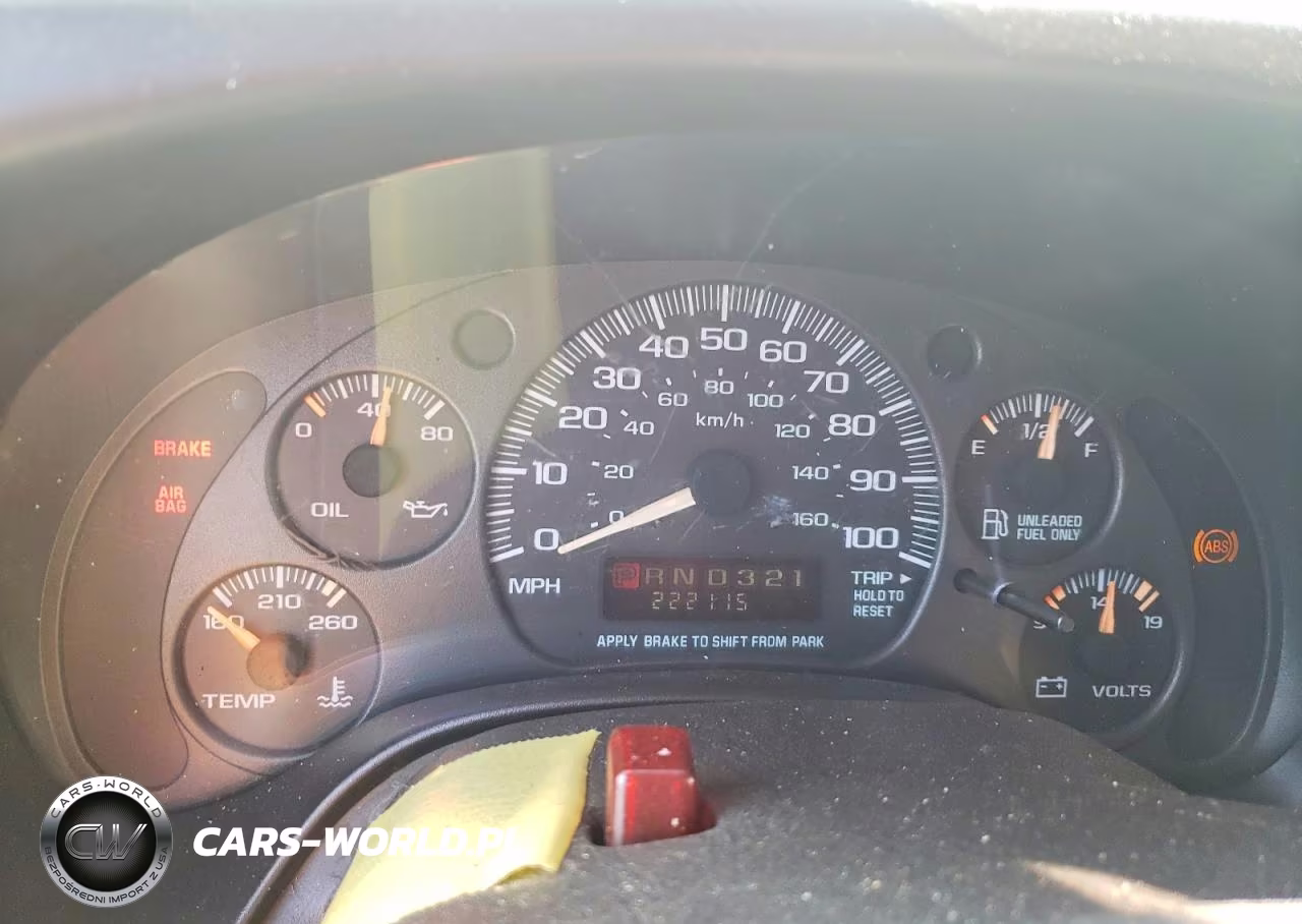 2001 Chevrolet Express G2500 VIN:1GCFG25MX11236776 - 9