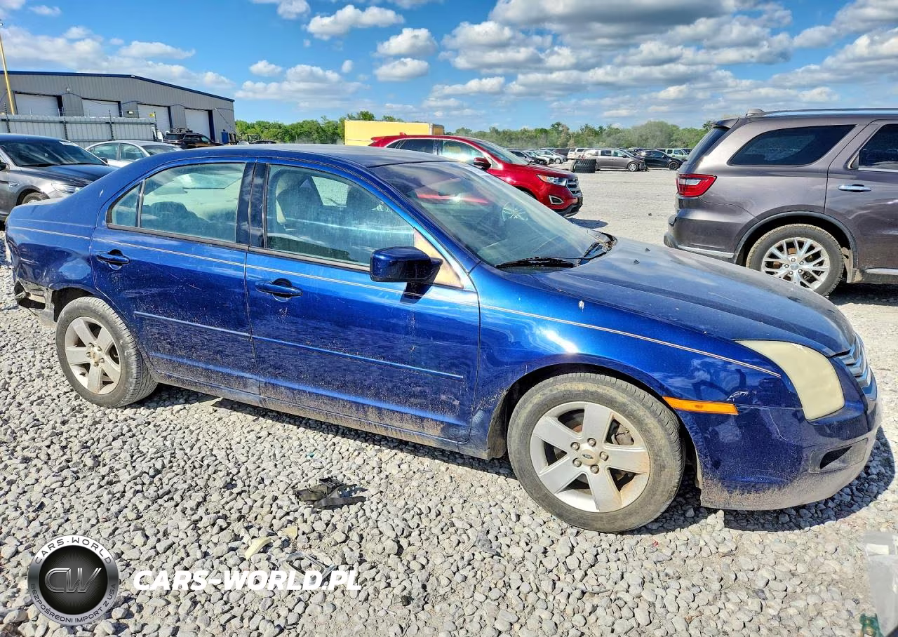 2007 Ford Fusion Se VIN:3FAHP07177R259968 - 4