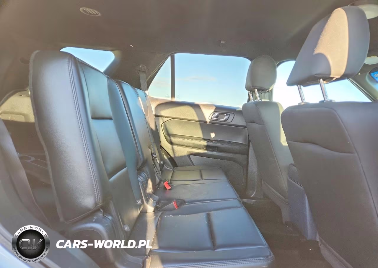 2016 Ford Explorer Police Interceptor VIN:1FM5K8AT6GGB54619 - 11