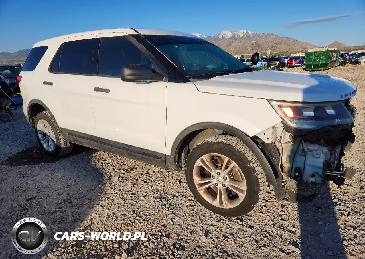 2016 Ford Explorer Police Interceptor VIN:1FM5K8AT6GGB54619 - 4