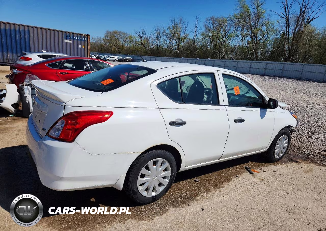 2015 Nissan Versa 1.6 S Plus VIN:3N1CN7AP6FL839412 - 3