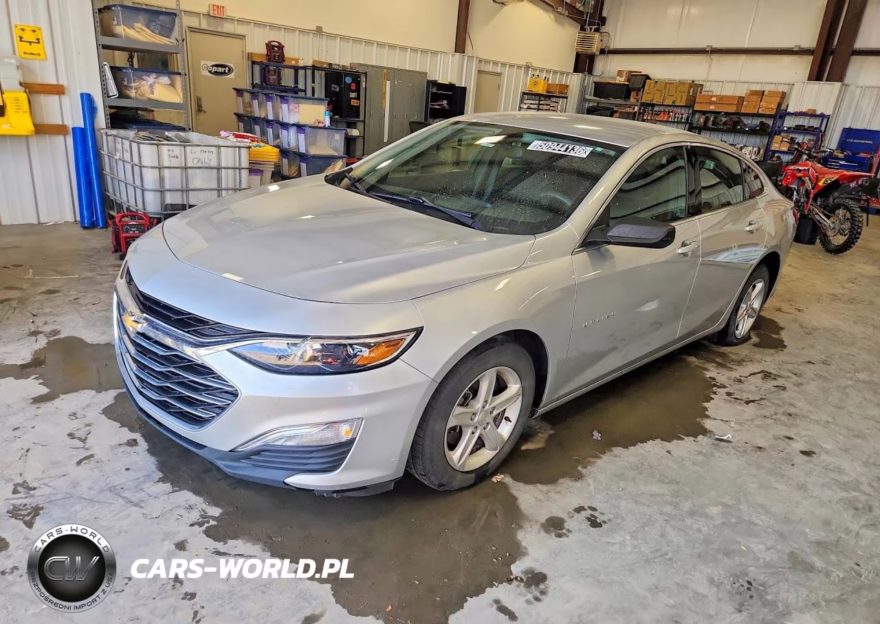 2020 Chevrolet Malibu Ls – zdjęcie 1 z 12