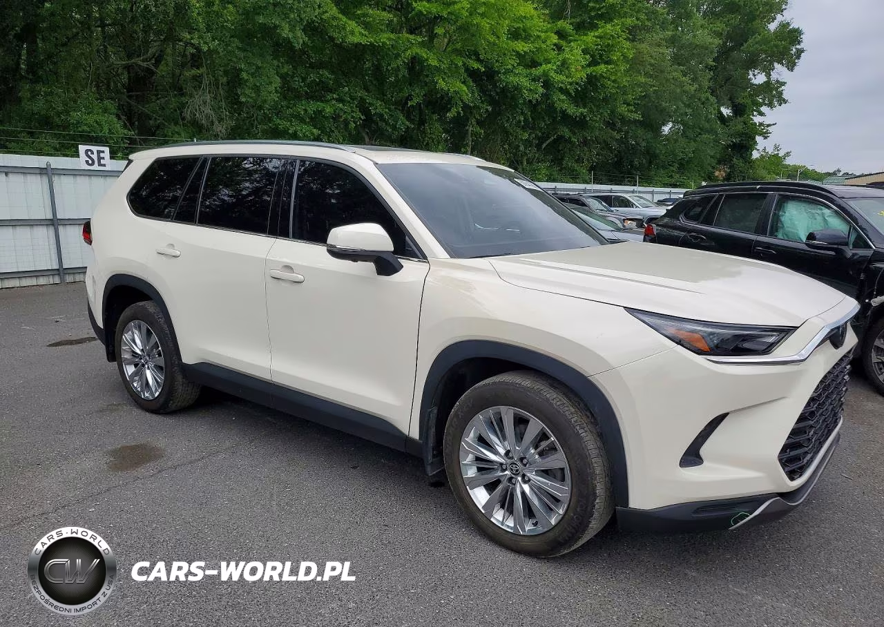 2024 Toyota Grand Highlander Xle VIN:5TDAAAB59RS018202 - 4