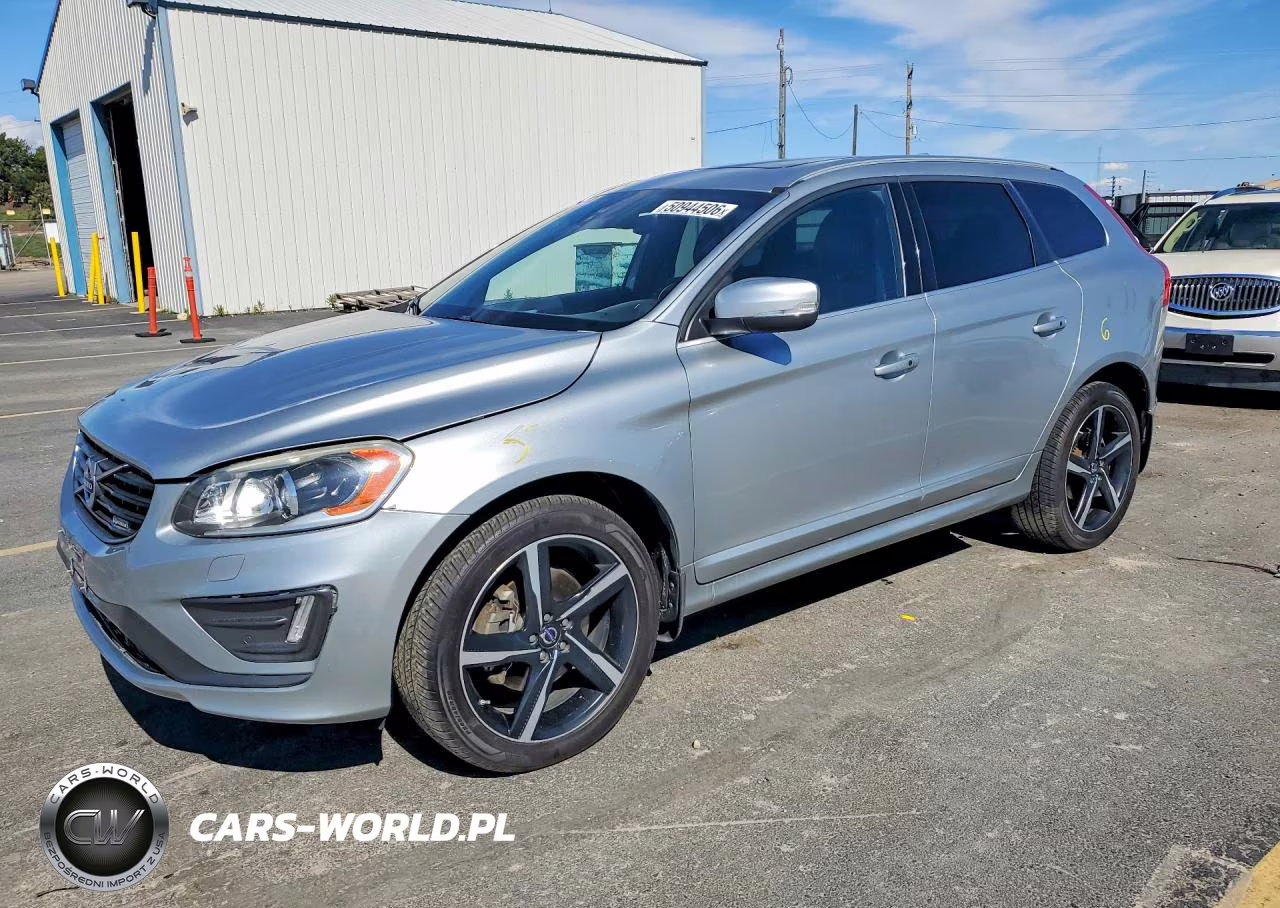 2015 Volvo Xc60 T6 R-Design Premier