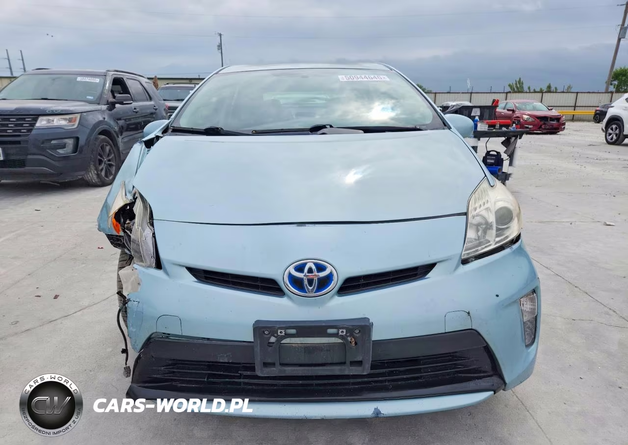 2015 Toyota Prius Two VIN:JTDKN3DU9F1900181 - 5