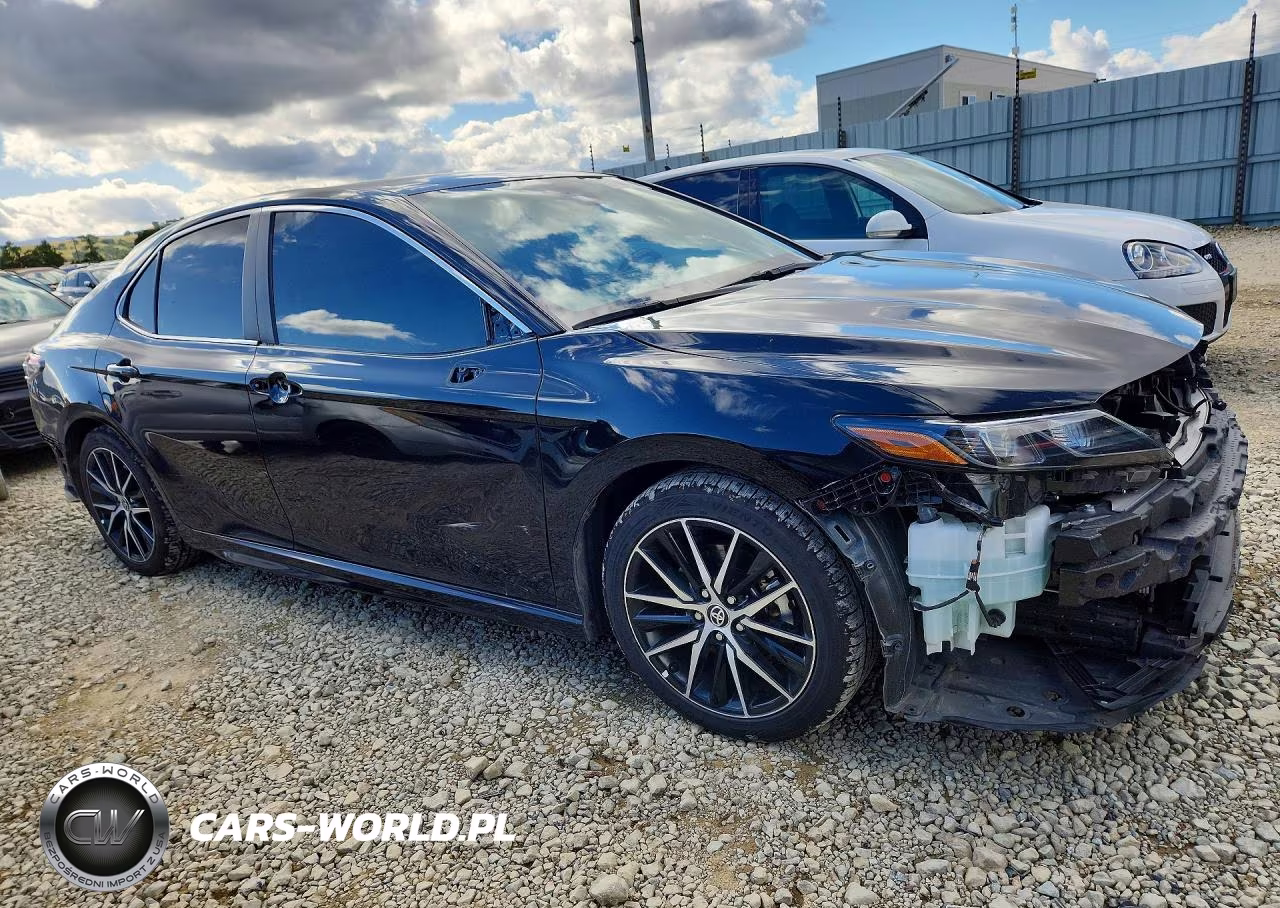 2024 Toyota Camry Hybrid Se VIN:4T1G31AK2RU623021 - 4