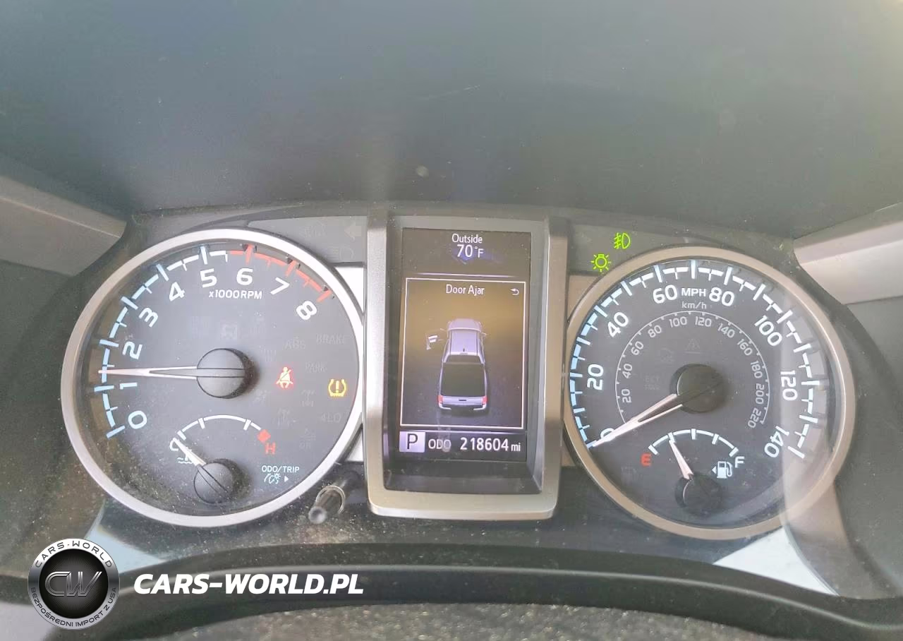 2019 Toyota Tacoma Sr5 VIN:5TFAX5GN5KX139646 - 9
